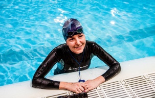 Julia wykonuje procedurę powierzchniową